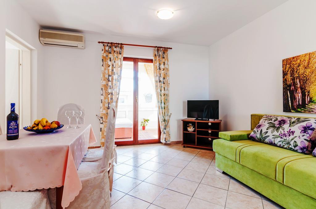 Villa Mare Apartments Вир Екстериор снимка